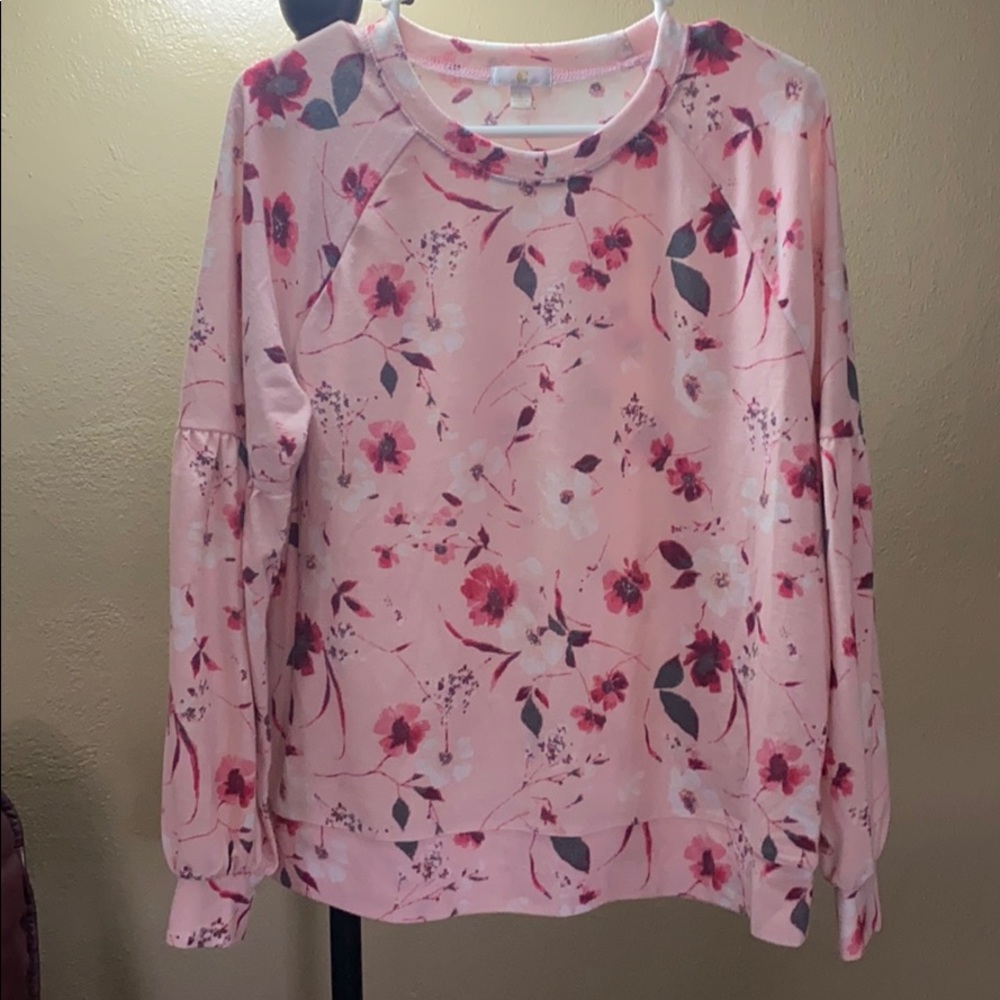 Charming Charlie’s pink longsleeve T-shirt large